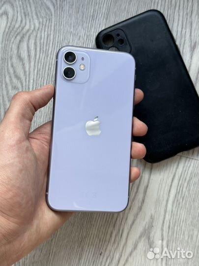 iPhone 11, 64 ГБ
