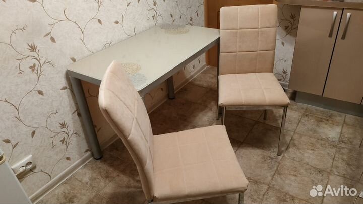 Перетяжка и ремонт мягкой мебели