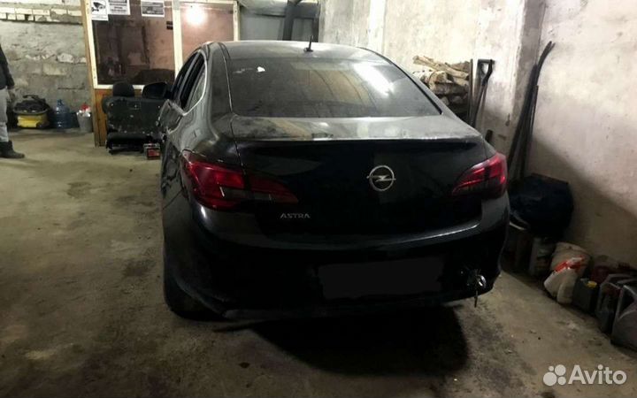 По запчастям Opel Astra j седан АКПП (115 л.с)