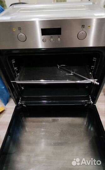 Духовой шкаф zanussi б/у