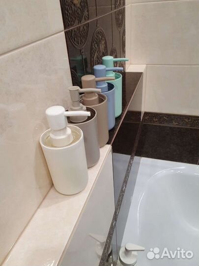 Дозатор для жидкого мыла