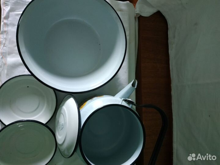 Эмалированный набор и чайный набор