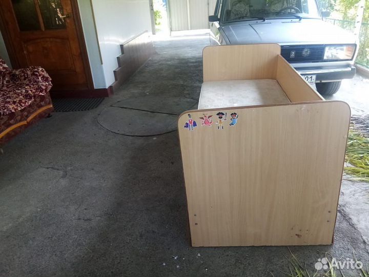 Кровать детская