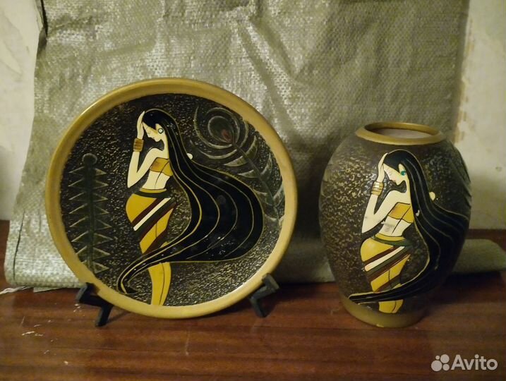 Декоративная Ваза с Тарелкой