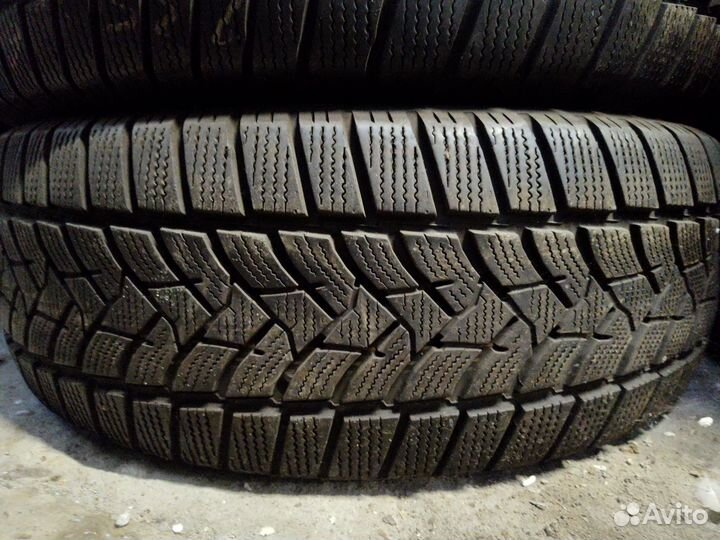 Dunlop Winter Sport 5 235/60 R18