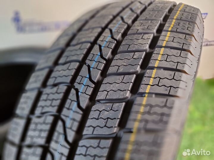 Royal Black Royal A/S 225/55 R17 101W