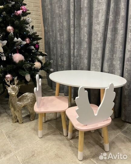 Детский стол и стул