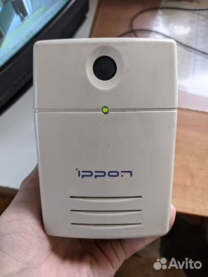 Источник бесперебойного питания - 1 шт