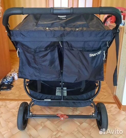 Коляска для двойни