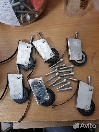 Колесики для дверей