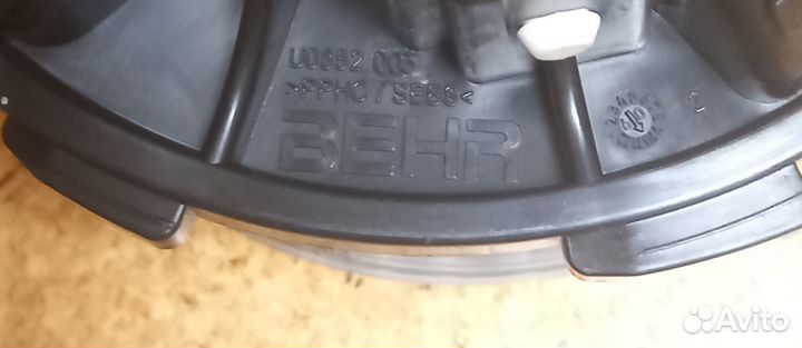 Моторчик печки Audi q5 q7 volkswagen