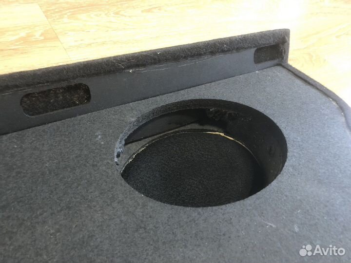 Акустическая полка LADA granta