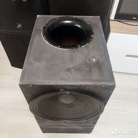 Автомобильный сабвуфер 15 1000вт RMS