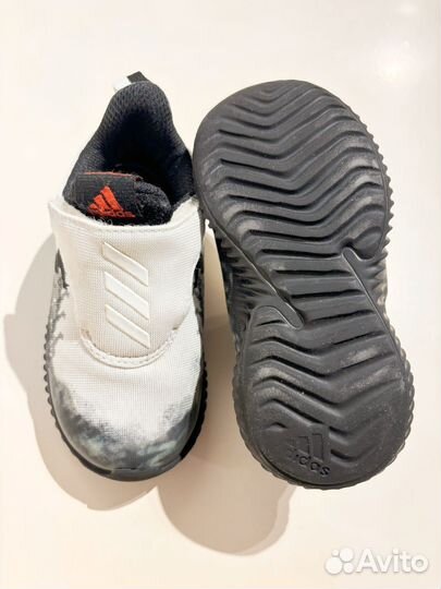 Кроссовки adidas детские Marvel