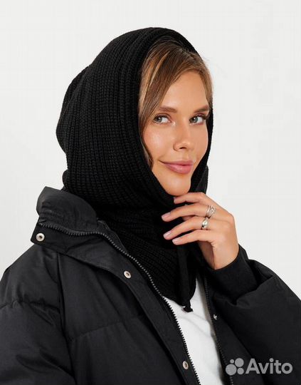 Шапка женская вязаная черная