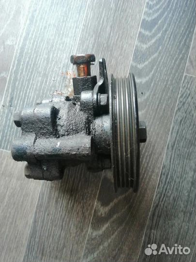 Насос гидроусилителя GA16DE Ниссан Примера Р11