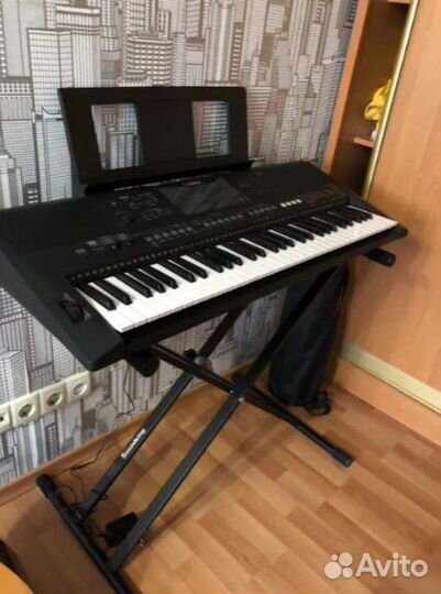 Yamaha PSR-E463 Синтезатор