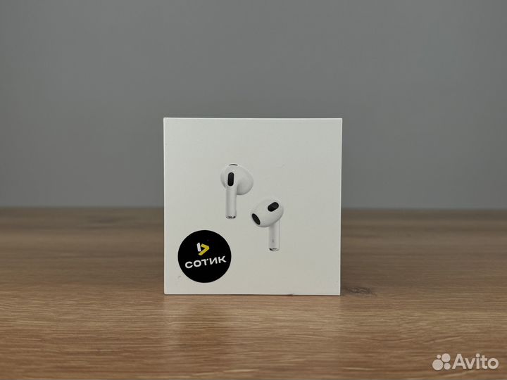 Новые наушники AirPods 3 MagSafe