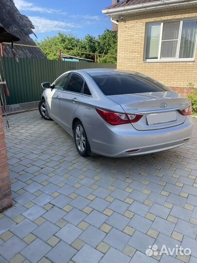 Hyundai Sonata 2.0 AT, 2011, 220 000 км