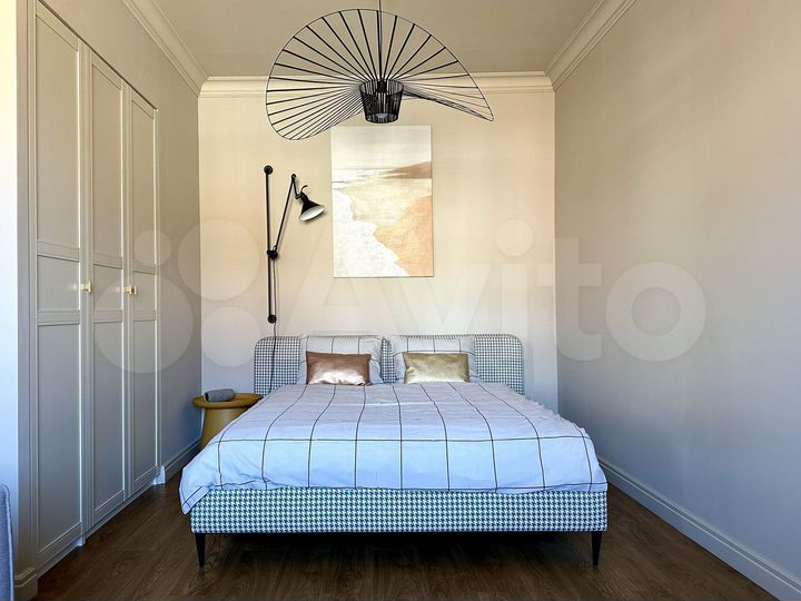 Квартира-студия, 40 м², 4/4 эт.