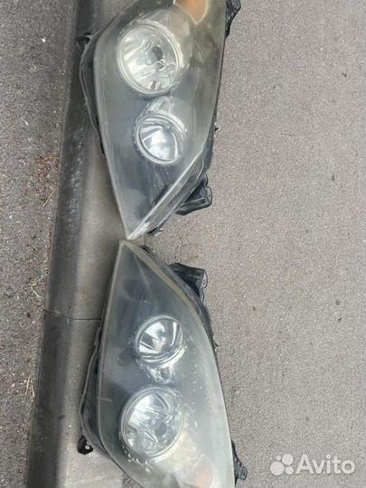 Продам фары б/у (левая, правая) на Opel Astra H