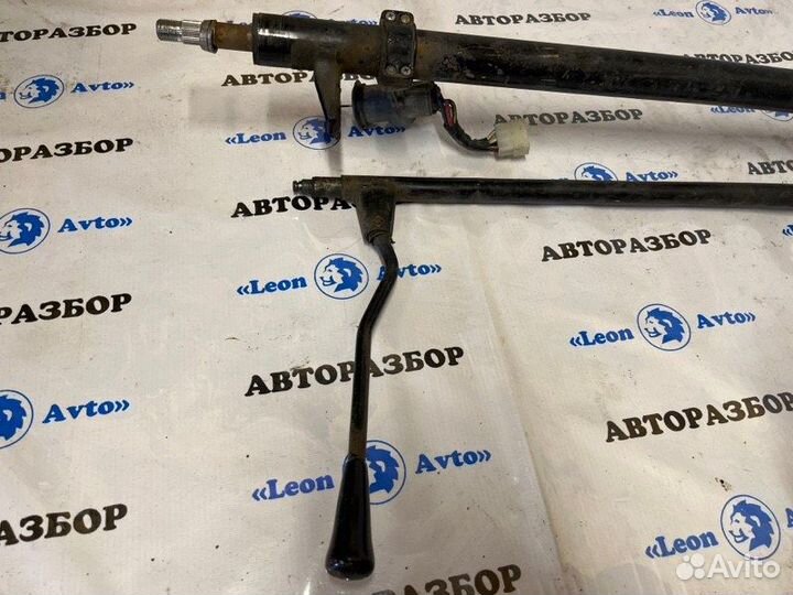 Рулевой редуктор Nissan Atlas AGF22 TD27 1991