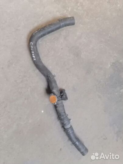 Патрубок радиатора Mitsubishi Outlander 2.4L 4B12