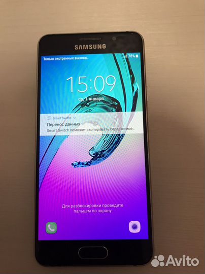 Телефон Samsung Galaxy A3 Duos
