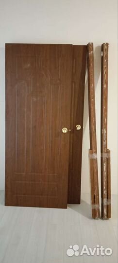 Межкомнатные двери 2шт