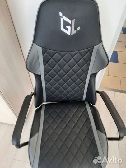Компьютерное кресло игровое новое