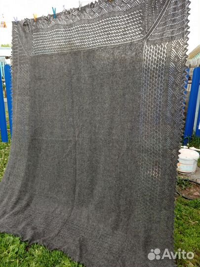 Пуховый платок из козьего пуха-плед