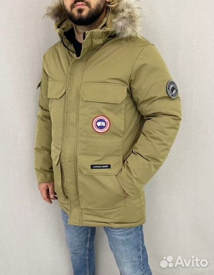 Зимняя куртка Canada Goose