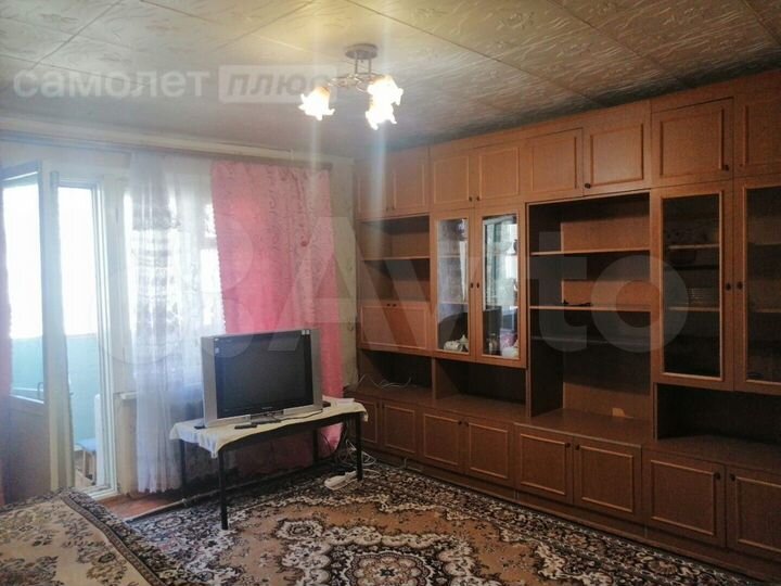 3-к. квартира, 76 м², 8/9 эт.