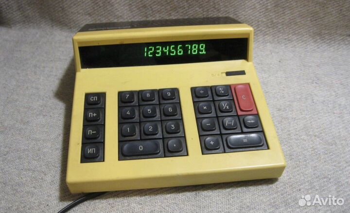 Микрокалькулятор СССР мк-42 в коробке рабочий