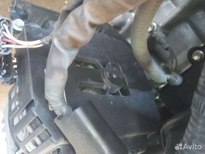 Suzuki swift генератор для K12C