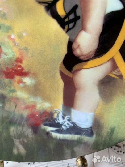 Тарелка декоративная Дональд Золан 