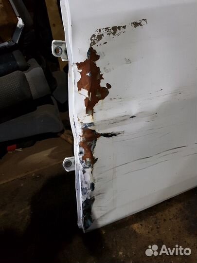 Дверь задняя левая Renault Latitude 2013