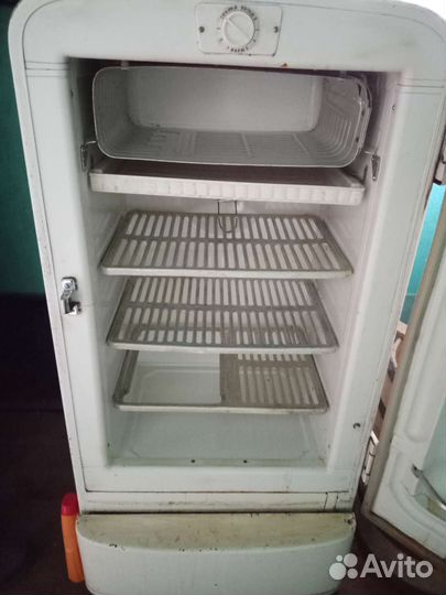 Холодильник мир СССР рабочий