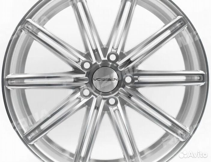 Литой диск в стиле vossen R17 5x114.3