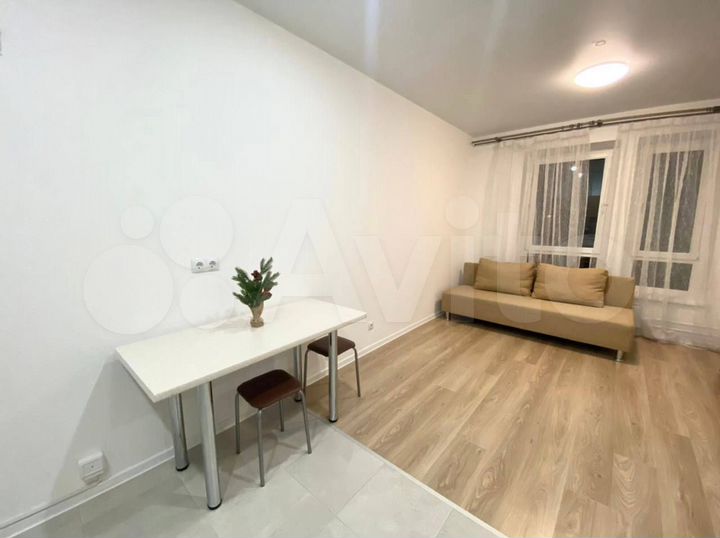 2-к. квартира, 50 м², 11/17 эт.