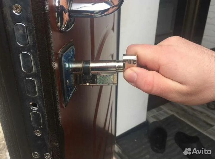 Вскрытие замков.вскрытие дверей.сейф.гараж