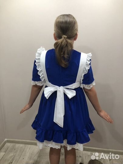 Платье школьное