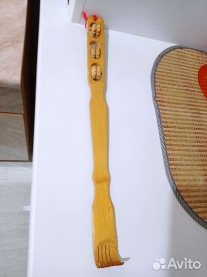 Чесалка-массажер, новая