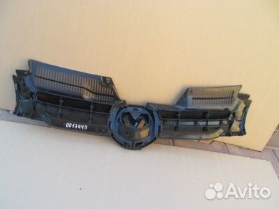 Решетка радиатора Volkswagen Golf 5 2004-2009