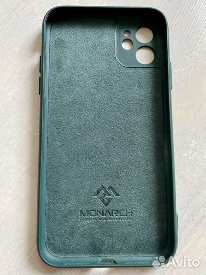 Чехол на iPhone 11