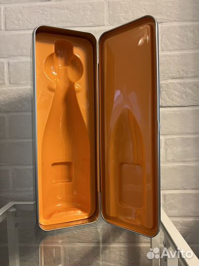 Коробки из под шампанского