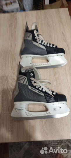 Коньки хоккейные 42-43 размер