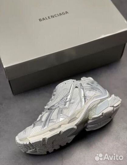 Balenciaga Runner