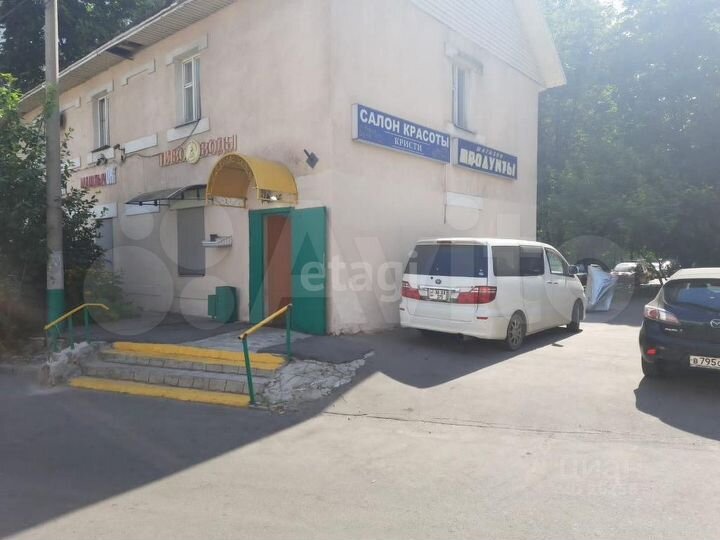 Продам торговое помещение, 252 м²