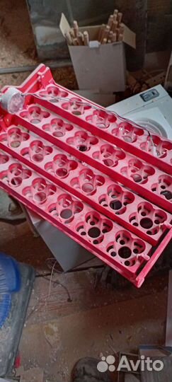 Поворотный лоток